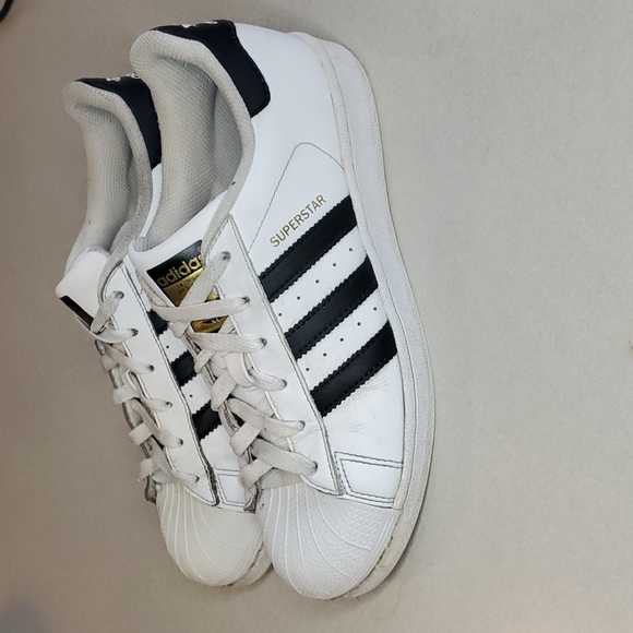 adidas superstar 2016 model